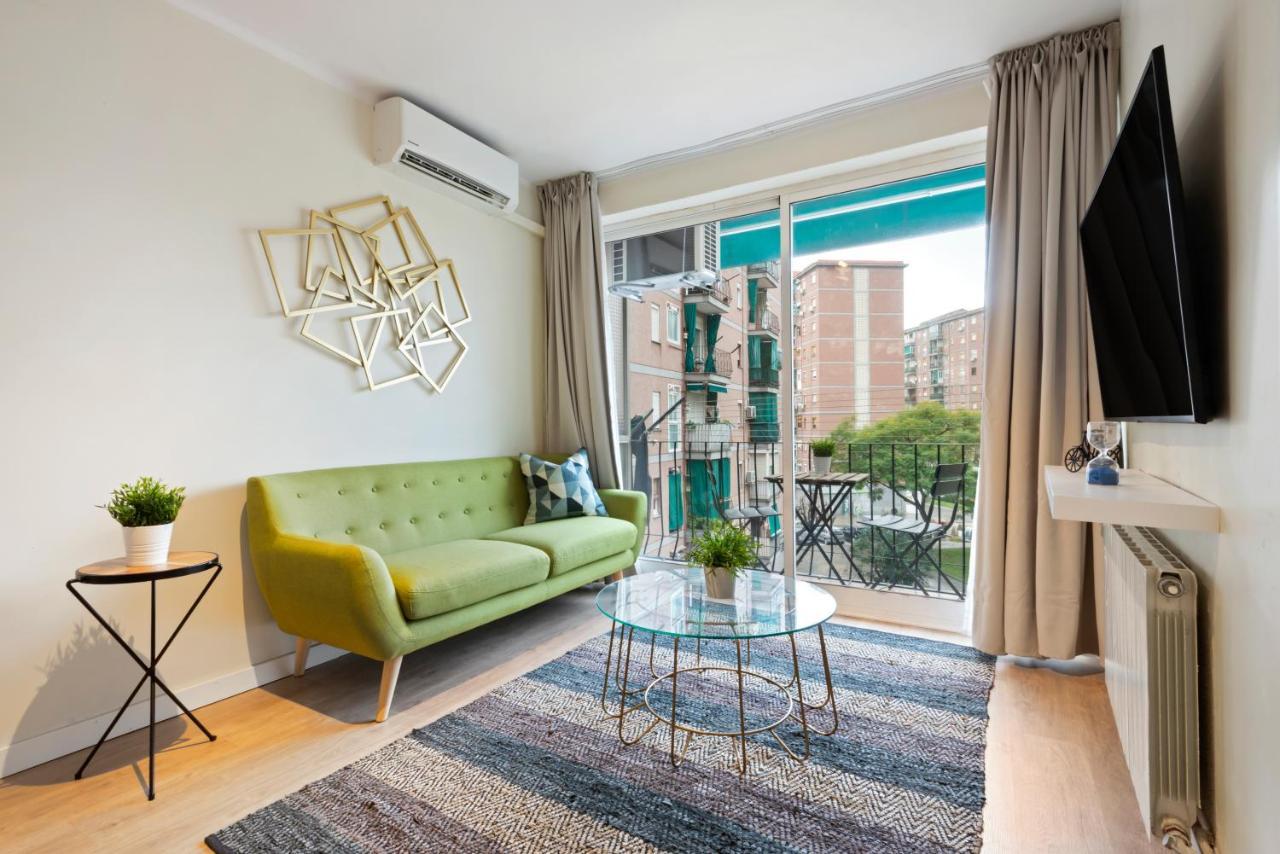Tendency Apartments Forum 4 Sant Adrià de Besòs Eksteriør billede